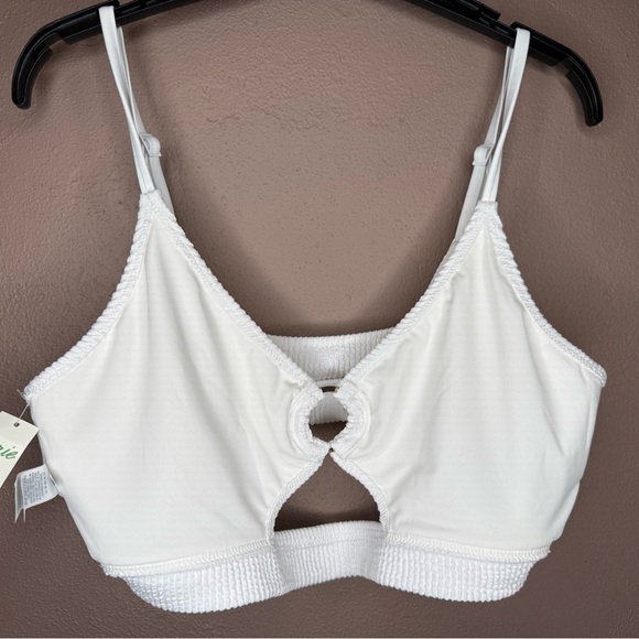 Aerie Crinkle Scoop Cutout Bikini Top White Textured XXL NWT Swim Vacation Boho - Picture 13 of 16